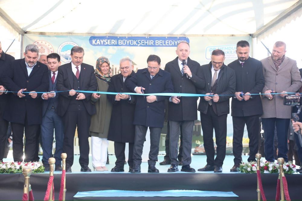 Yeşilhisar İlçe Halk Kütüphanesi açılışı 