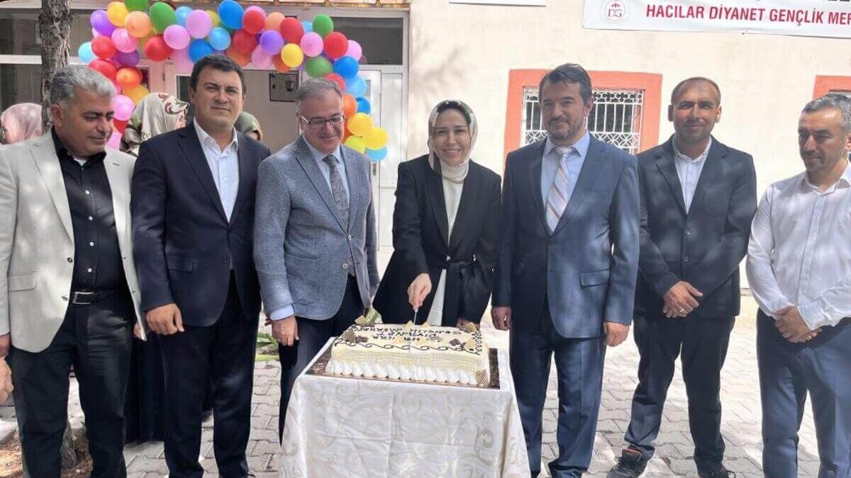 Kayseri’de Dualarla Bakın Neyin Açılışı Yapıldı (1)