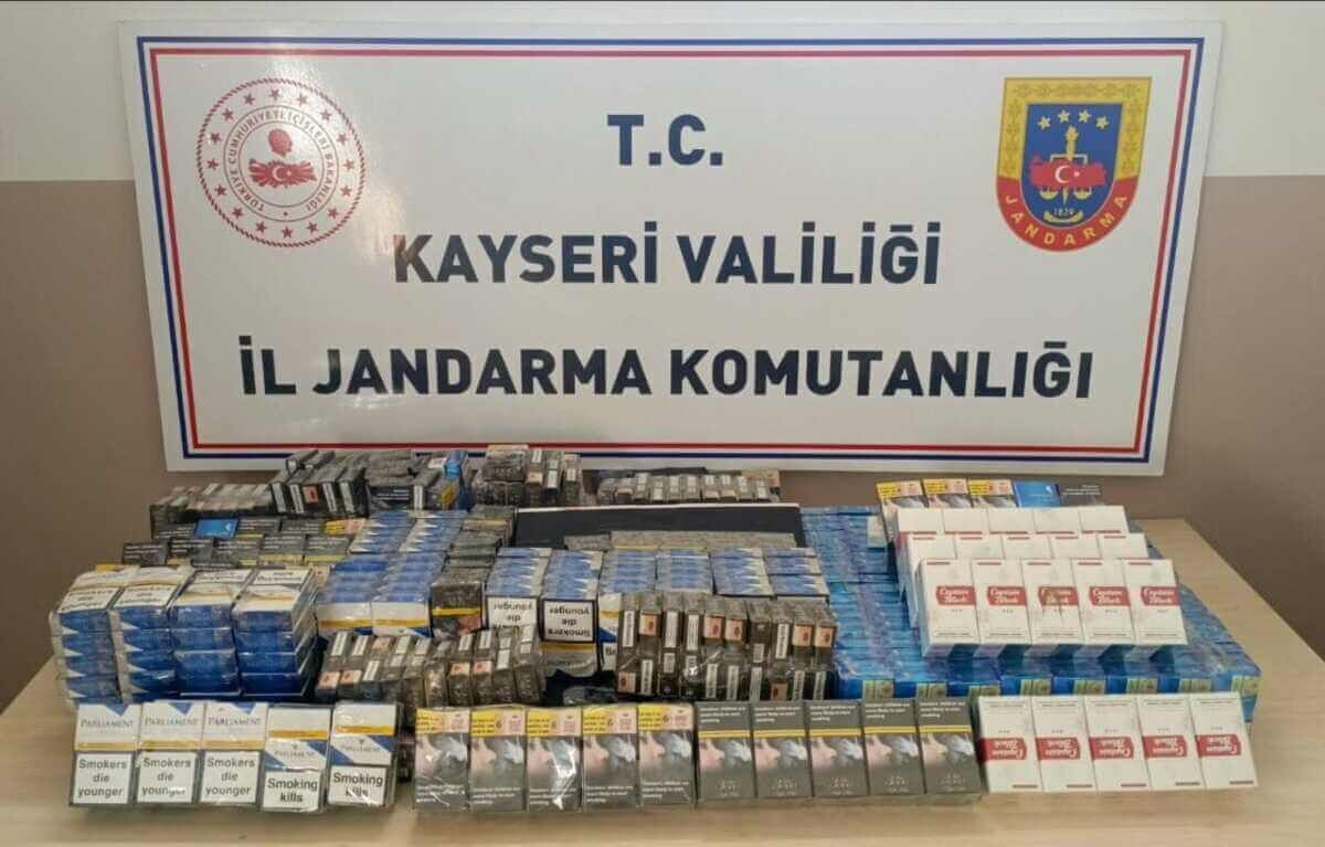 Kayseri Yolunda Tespit Köpeği Buldu! Tam 640 Paket (2)