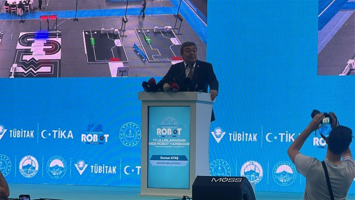 Bakan Tekin (4)