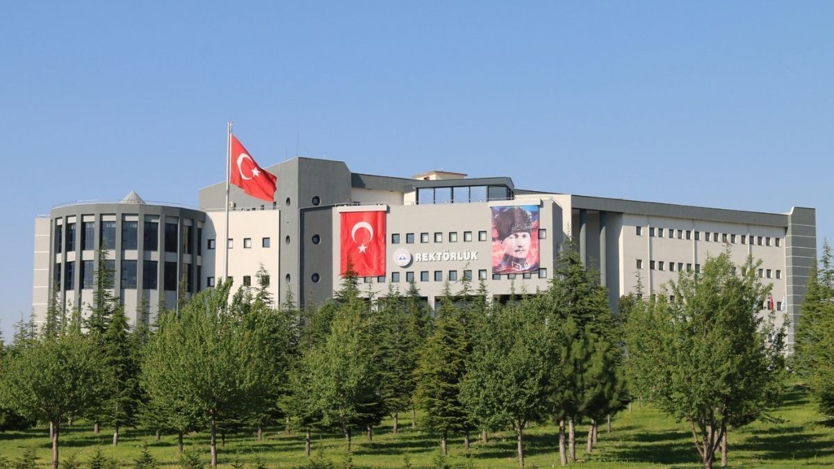 Erü (3)