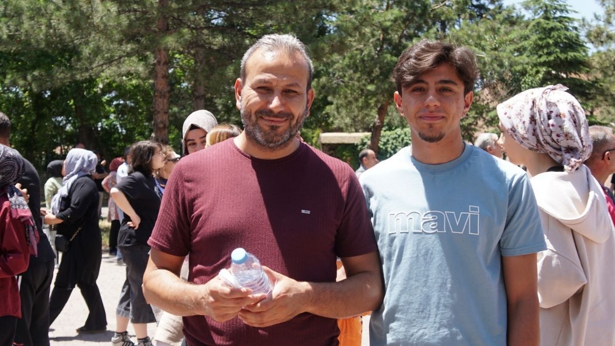 Kayseri’de Sınav Sonrası Öğrenciler Ne Söyledi (3)