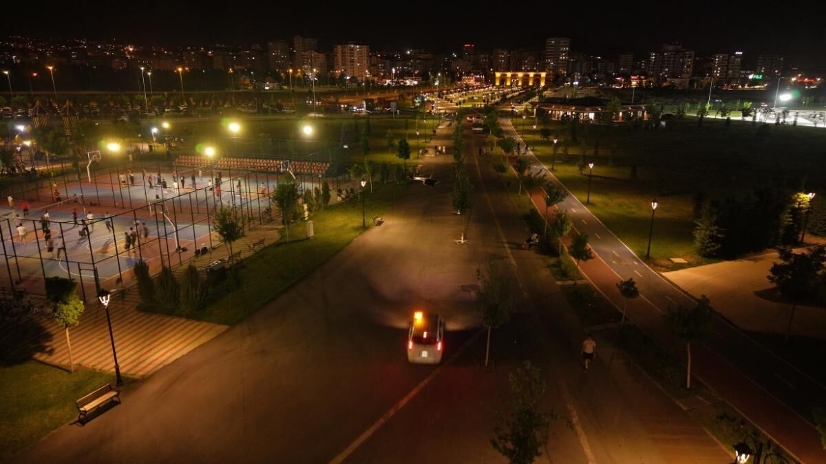 Kayseri'nin Dev Bahçesinde Denetim 16 Saat Sürüyor! (2)