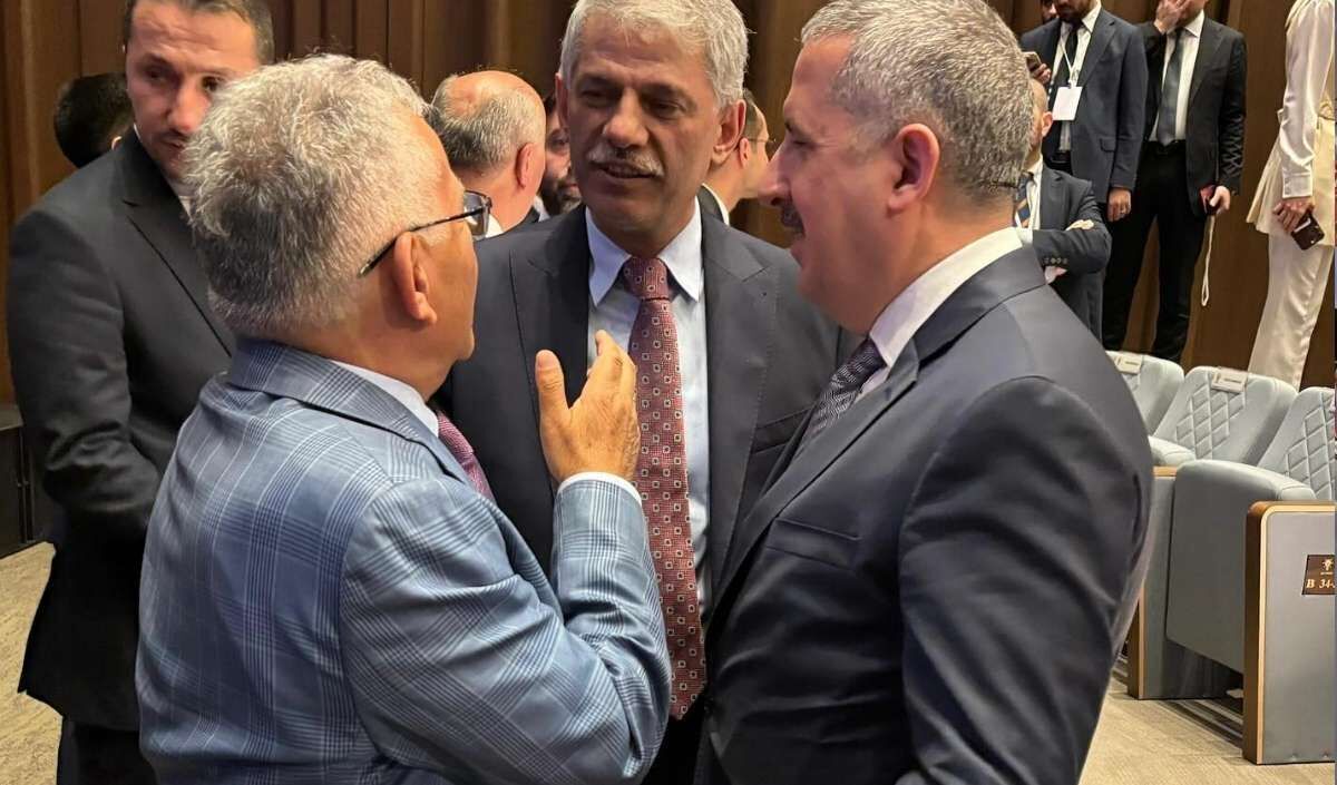 Başkan Büyükkılıç Ankara'da Bakanlarla Bir Araya Geldi (5)