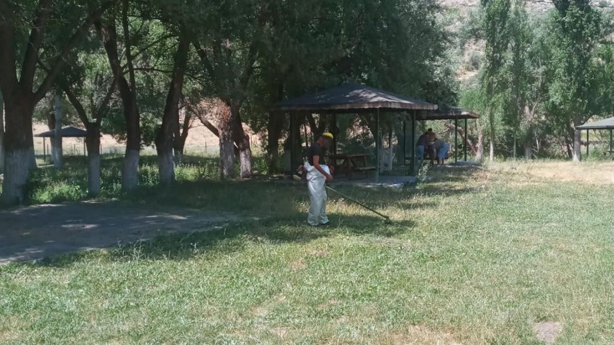 Şenlikler Vatandaş Gitmeye Çekinitor (2)