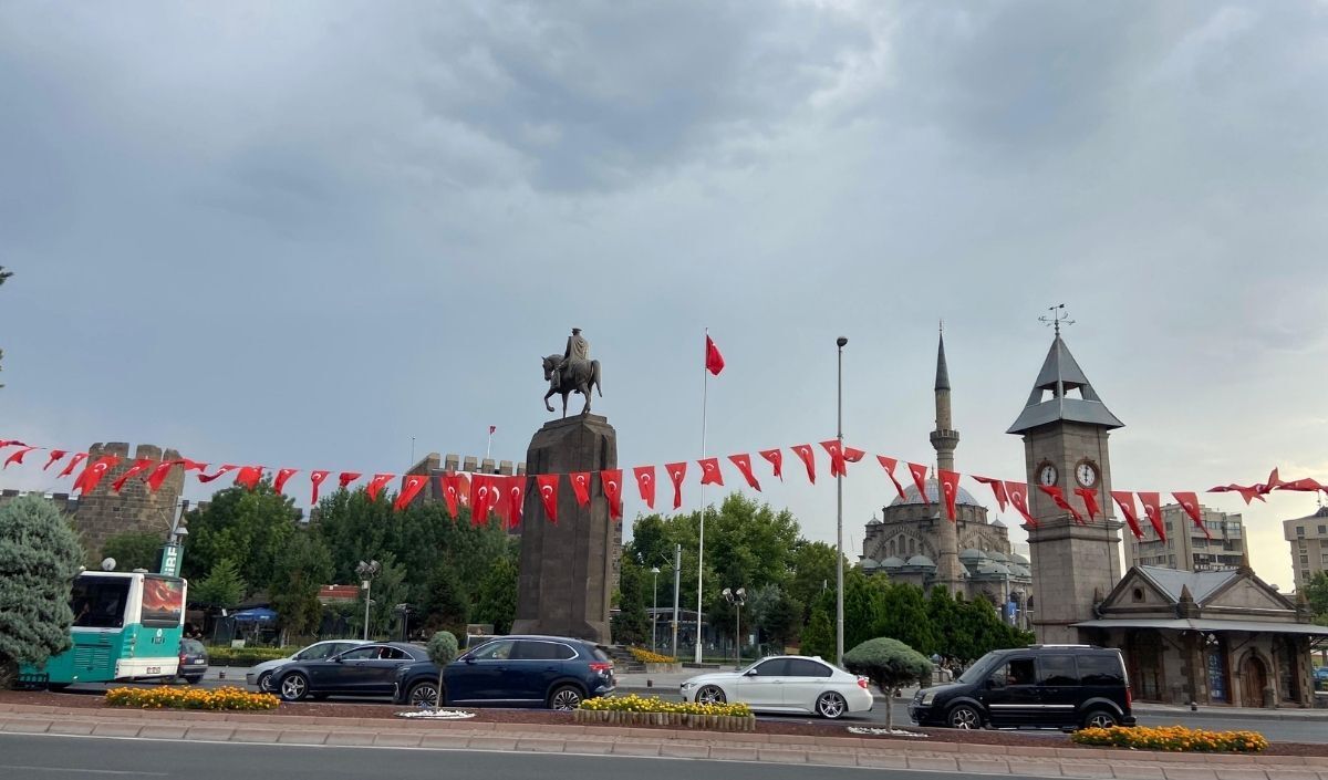 Sıcaklıklar Kavuruyor! Kayseri'nin En Sıcak Yeri Bakın Neresi Oldu (1)