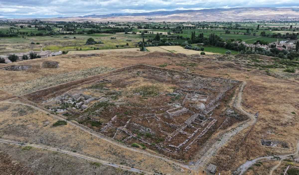 Tarih Yeniden Mi Yazılıyor Kültepe 8 Bin Yaşında Olabilir Mi (7)