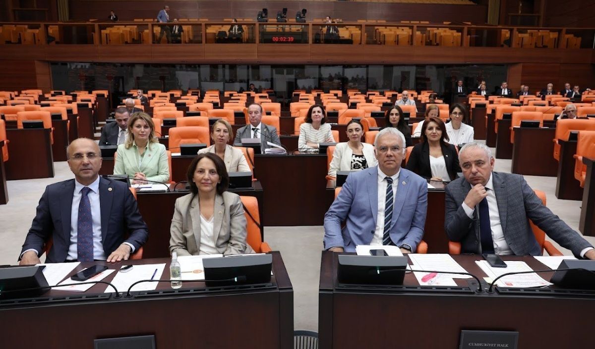 Tbmm’de Gece Yarısı Çıkışı! ‘Kayseri Sandıkta Değil, Hizmette De Hatırlanmak Istiyor’ (3)