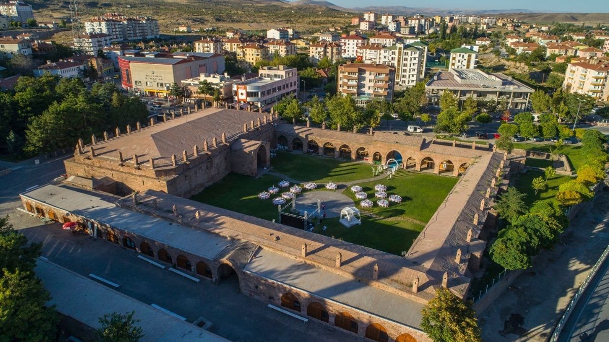 Incesu Tarih (1)
