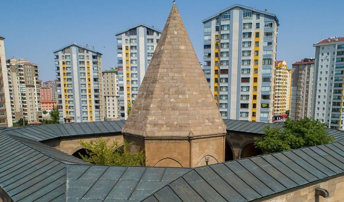 Köşk Medrese