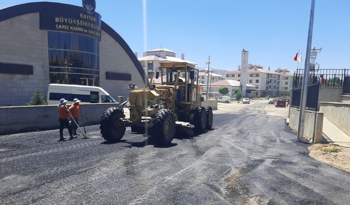 Sarız’da Doğalgaz Ve Temizlik Çalışmaları Hızla Sürüyor (2)
