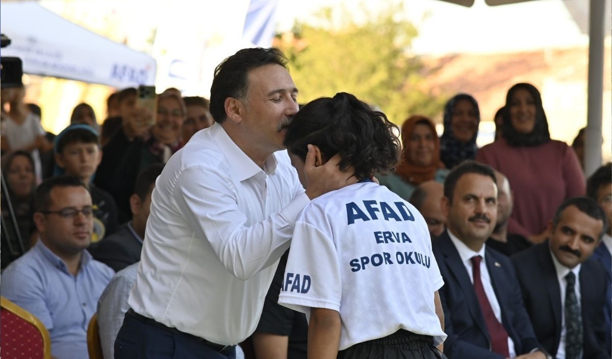 Vali Gökmen Çiçek “59 Değil, 159’U Da Açacağız, Her Mahallede Olacağız” (1)