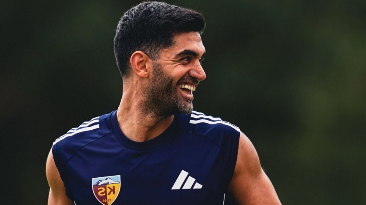 Ali Karimi (2)