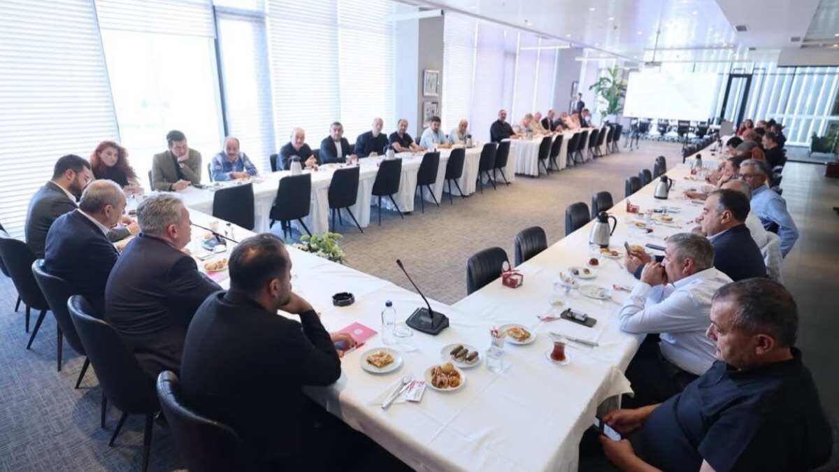 kayseri ticaret odası inşaat sektörü toplantısı gerçekleştirdi