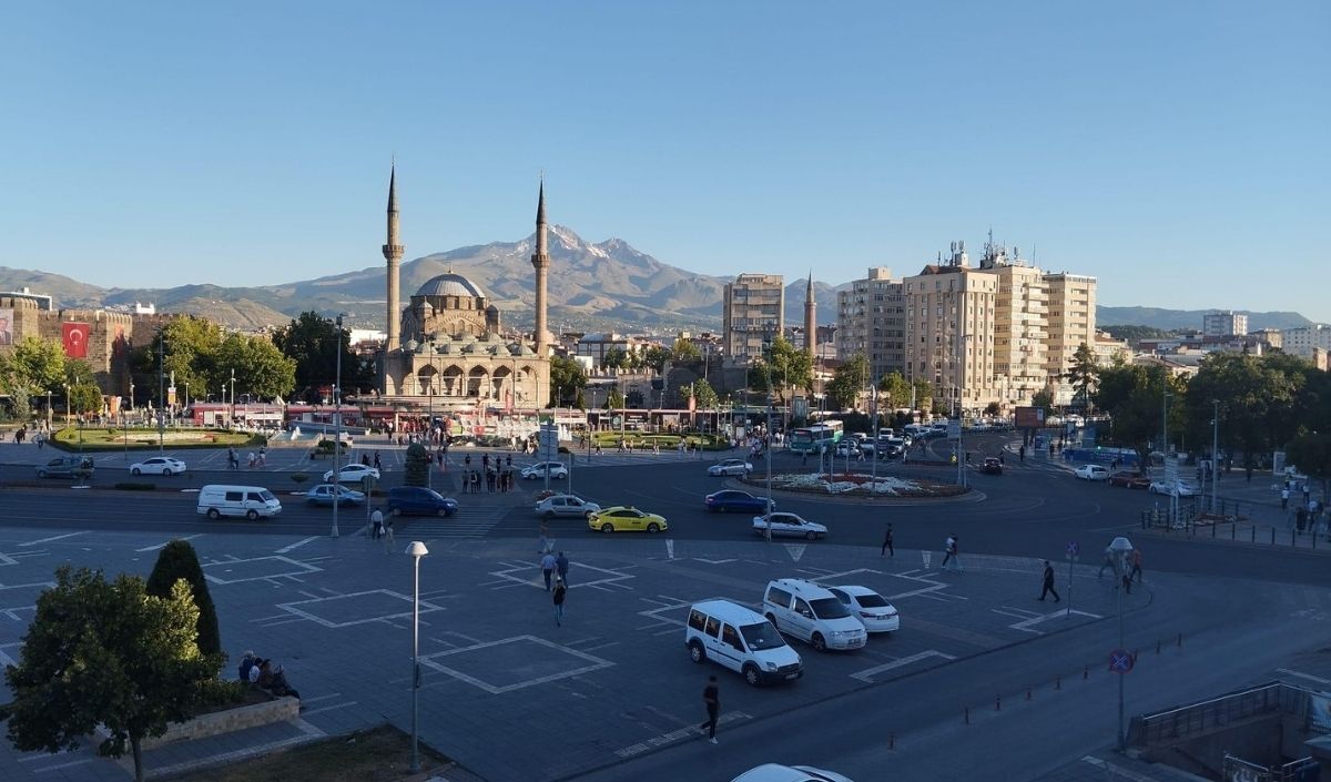 Kayseri Eylül’de Sıcak Hava Dalgasıyla Karşı Karşıya İşte Haftalık Hava Durumu (1)
