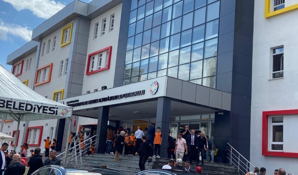 Kayseri’de Eğitim Verileri Göz Doldurdu! 306 Bin Öğrenci Ders Başında! (3)