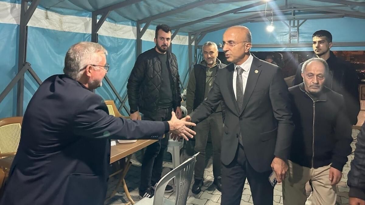 Aşkın Genç Erüde Öldürülen Kadının Ailesine Ziyaret (4)