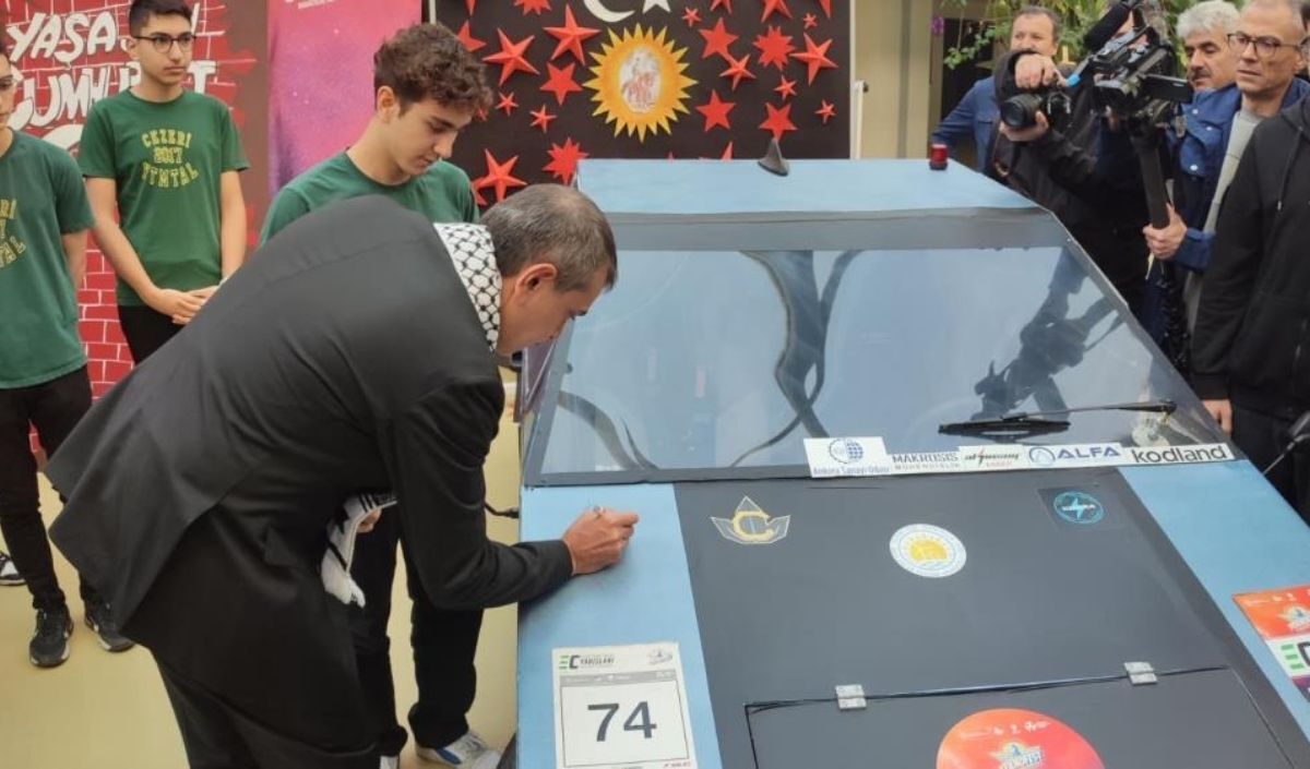 Bakan Tekin Eğitim Barışın, Demokrasinin Ve Insan Haklarının Anahtarıdır (3)