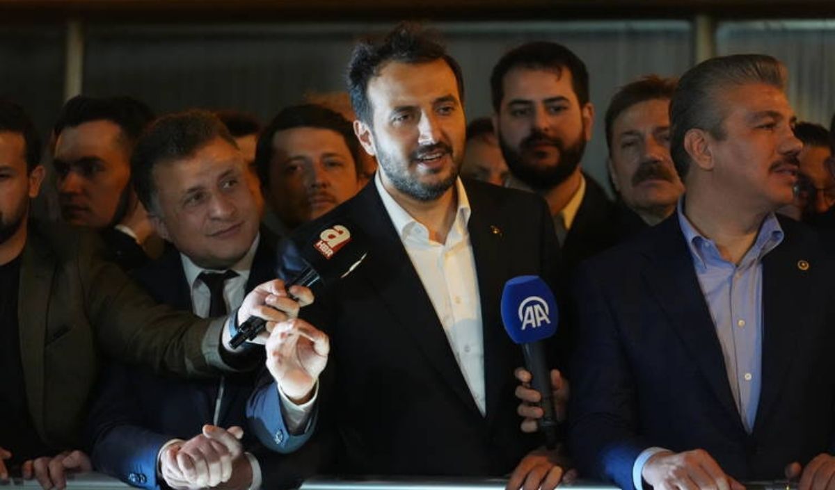 Bayrampaşa’da Yeni Dönem Ak Parti’den Başkan Vekili İbrahim Akın Göreve Başladı (1)
