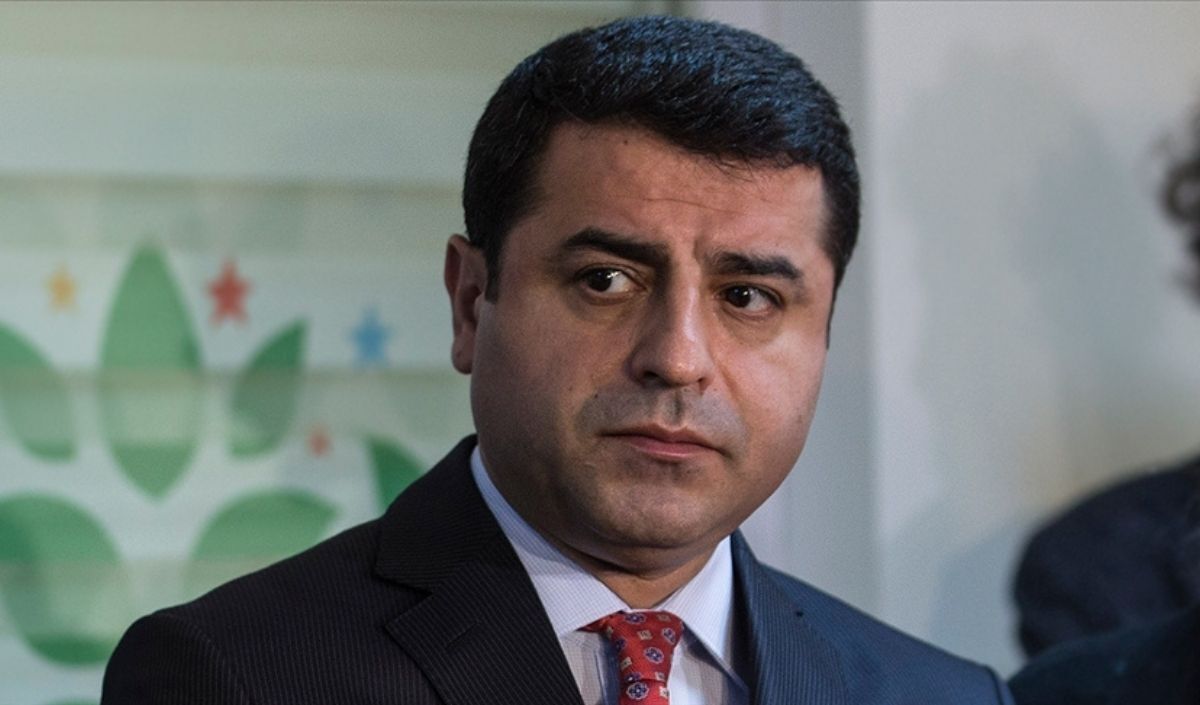 Chp’li Namık Tan Selahattin Demirtaş’ı Ziyaret Etti (1)