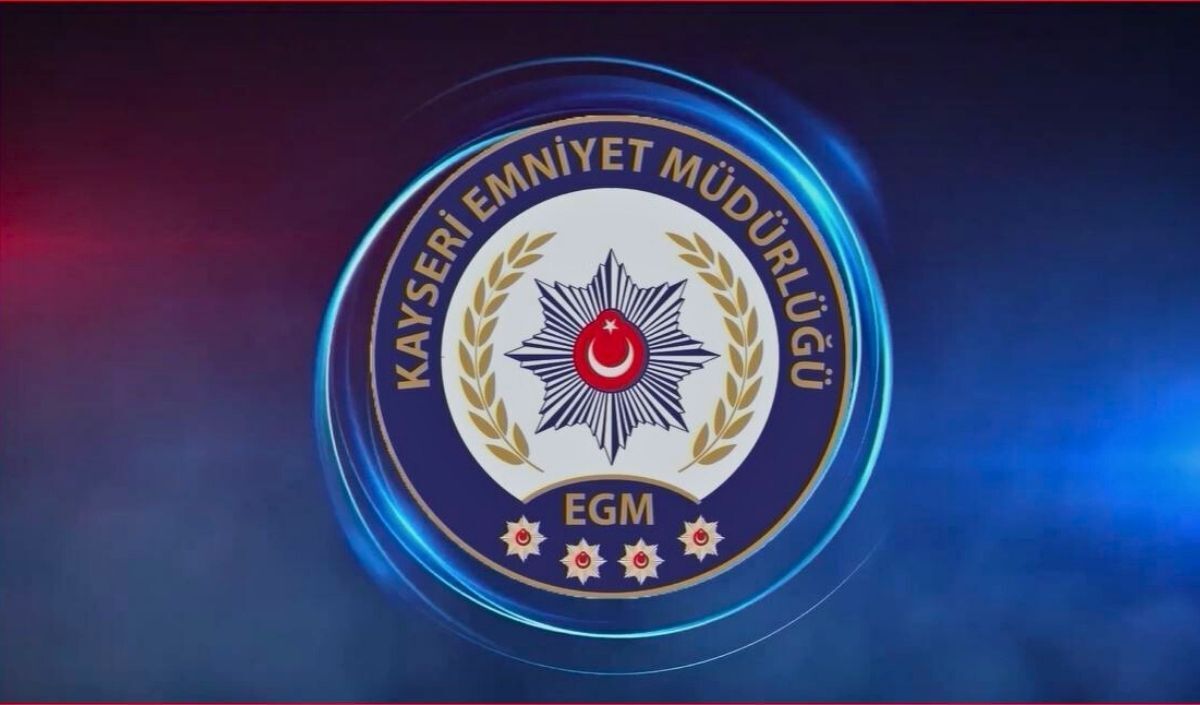 Kayseri Drift Atan Sürücü Yayayı Eziyordu (2)