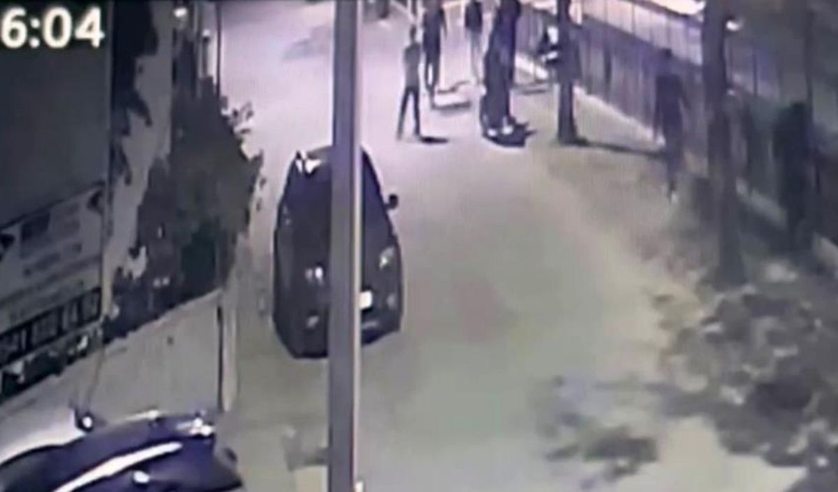 Konya’da Okulda Başlayan Kavga Mahalleye Taştı Liseli Çocuk Bıçaklandı (1)