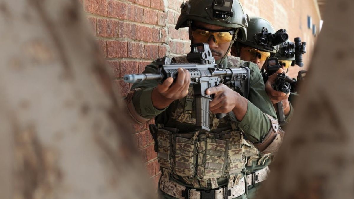 Tsk Kışlalarında Suriyeli Askerler Eğitime Başladı!2