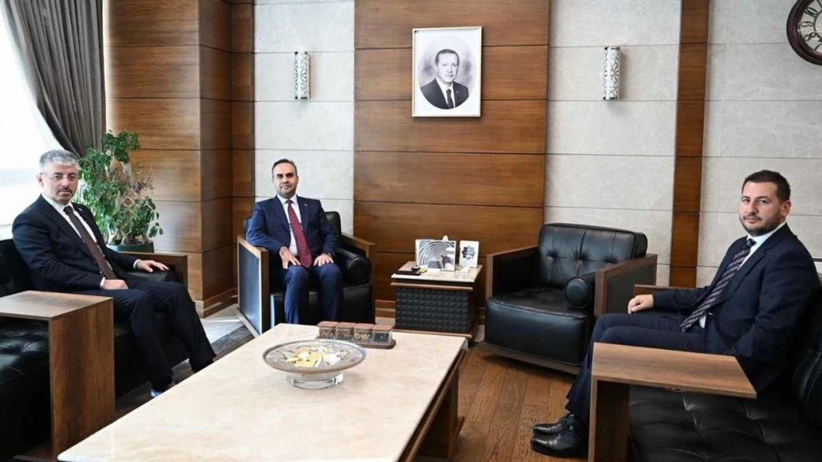 Kayseri Il Başkanı Hüseyin Okandan (4)