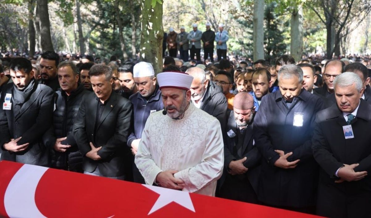 Konyalı Şehit Ahmet Yasir Kuyucu Son Yolculuğuna Uğurlandı (1)