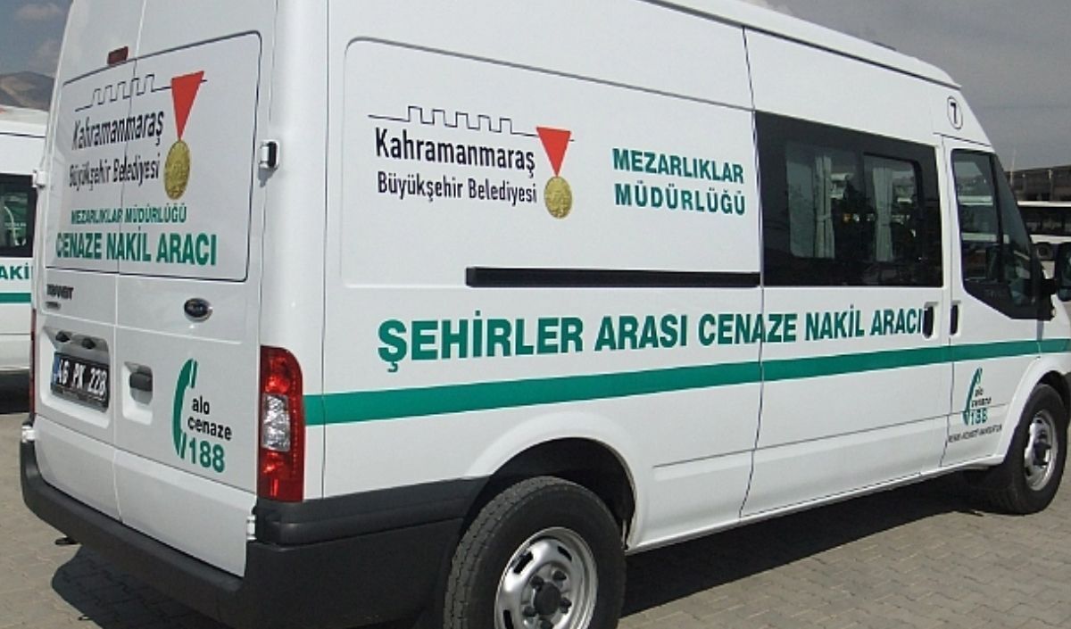 Koyu Mavi Kırmızı Beyaz Jenerik Haber Genel Haber Logo 2025 11 12T135627.030
