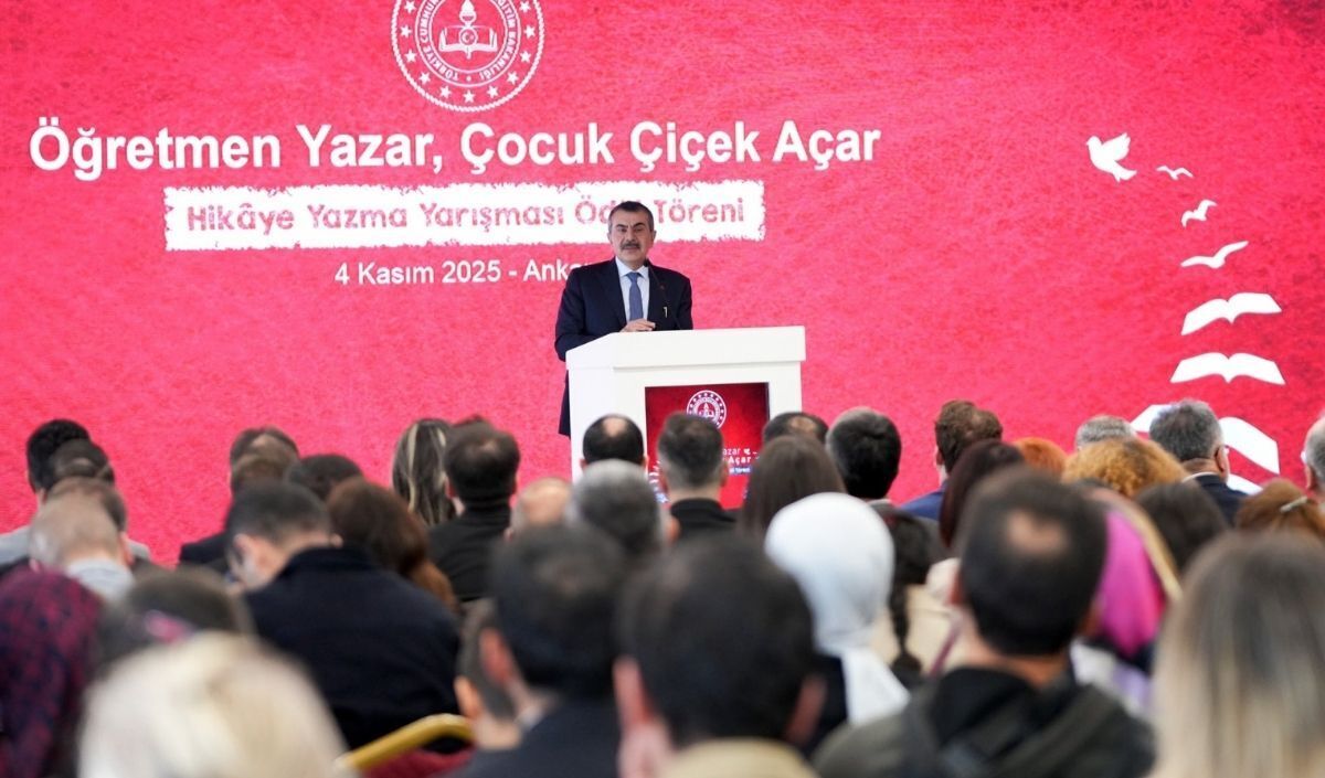 “Öğretmen, Yazar; Çocuk Çiçek Açar” Yarışmasında Ödüller Sahiplerini Buldu (3)