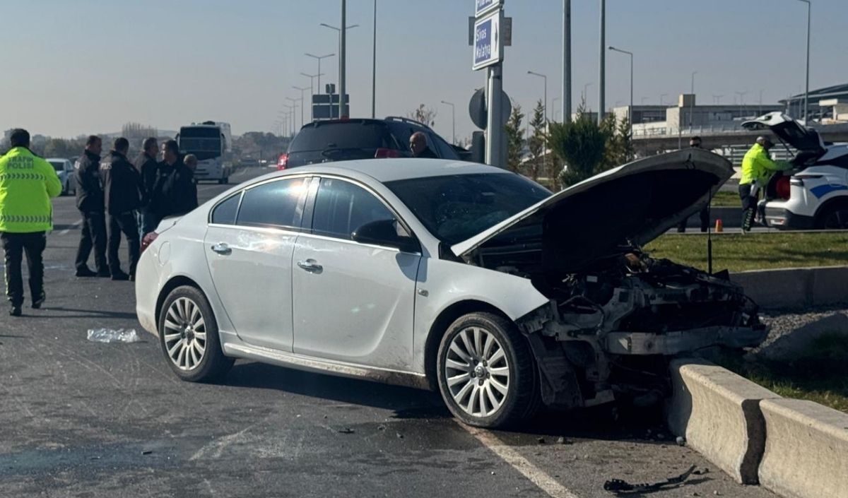 Trafik Kazası 5 Yaralı (1)