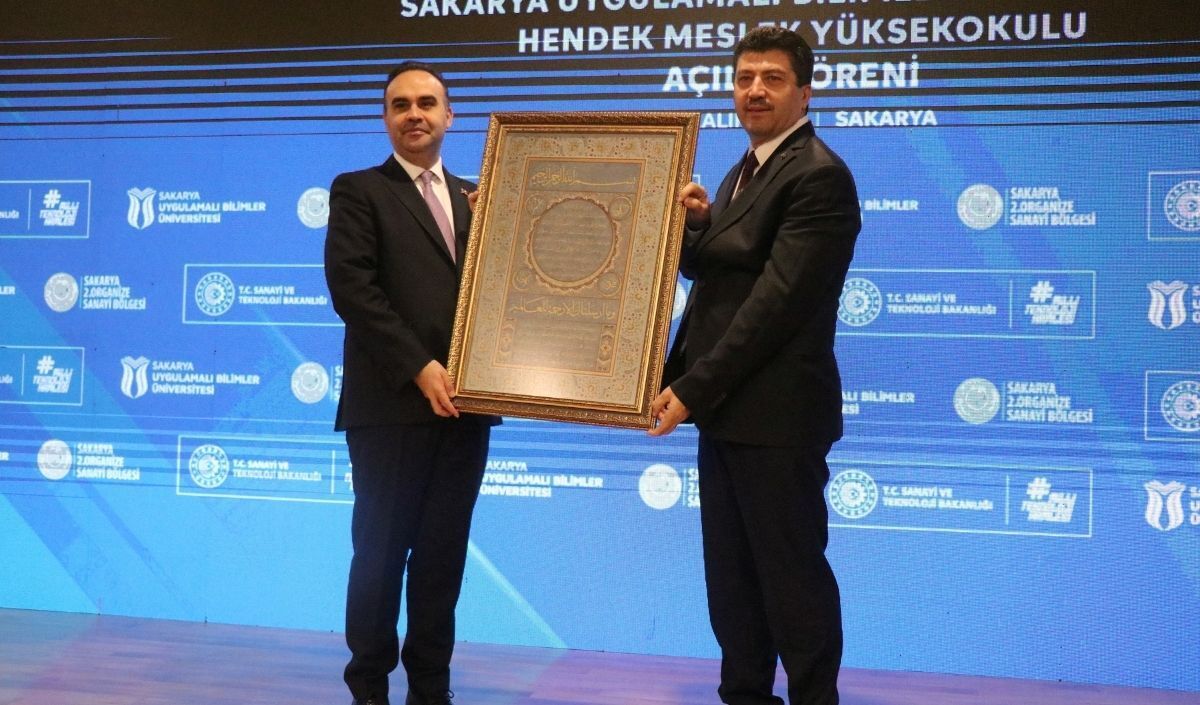 Bakan Kacır Askeri İha Üretiminde Dünya Lideriyiz (3)