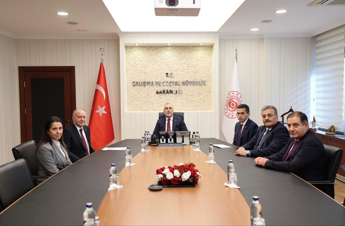 bakan ışıkhan