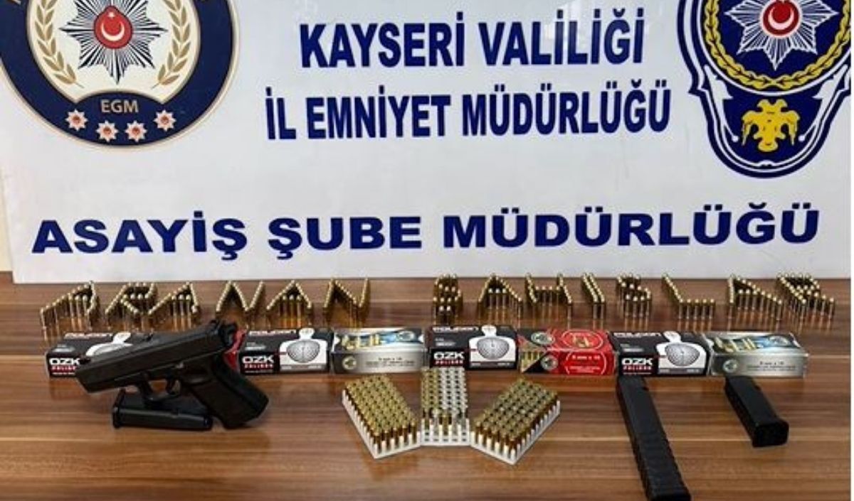 Aranan Firariler Yakalandı (1)