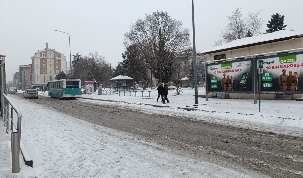 Kayseri Için Kuvvetli Kar Yağışı Uyarısı! 20 Santim Kar Bekleniyor (3)