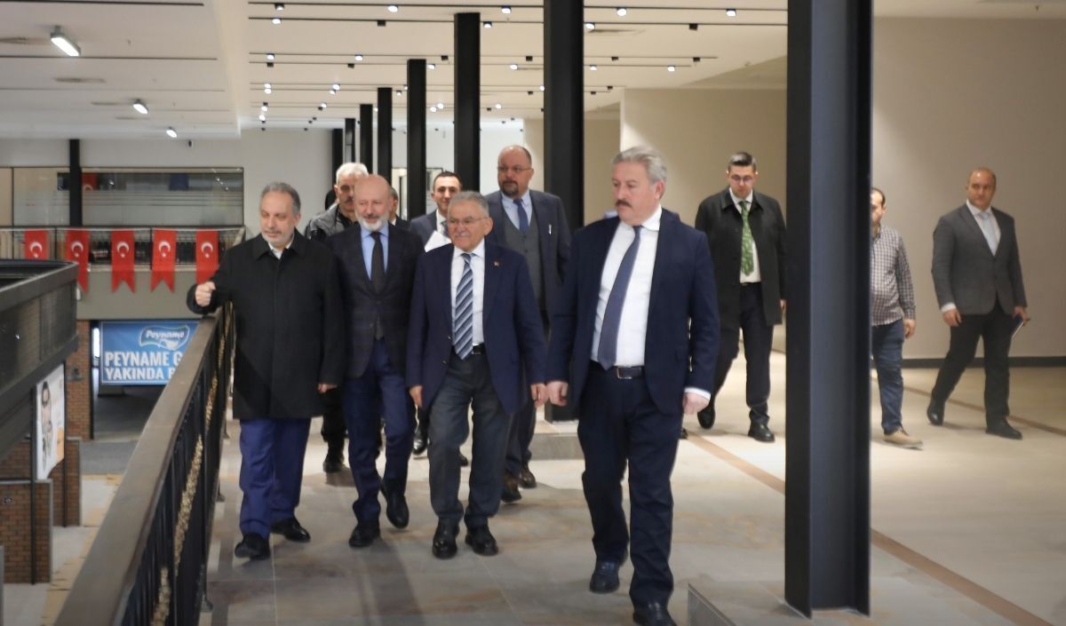 Meli̇kgazi̇ Haber Kayseri’de Hayata Geçirilen Ve Türkiye’de Örneği Bulunmayan Çarşı Melikgazi Projesi, Büyükşehir Ve Ilçe Belediye Başkanlarının Katılımıyla Yerinde (4)