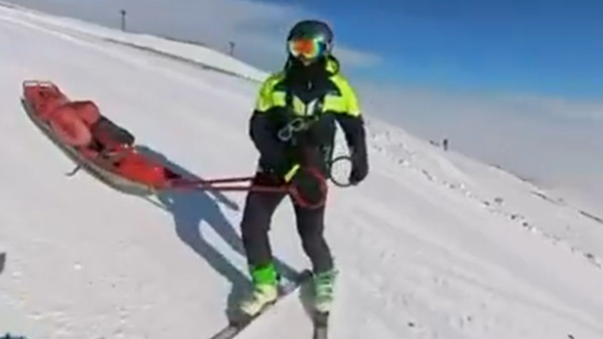 Erciyes’te Pistte Panik Anları! Yaralıya Müdahale Saniye Saniye Kayıt Altındaydı (6)