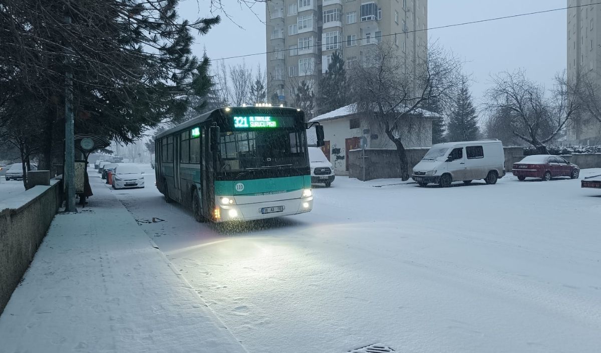 Kayseri’de Şubat Soğuğu Kapıda! Meteoroloji Gün Gün Uyardı (1)