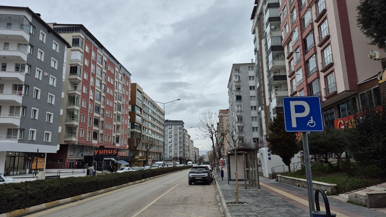 Mutluluk Taşrada Mı Büyük Şehirde Mi (2)