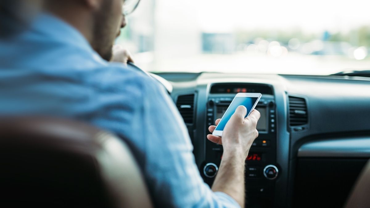 Seyir Halinde Telefon Kullanmak