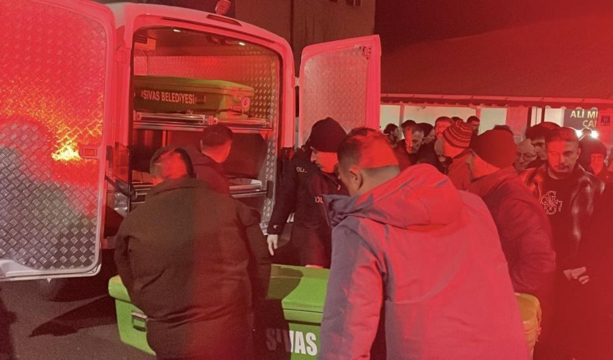 Teravih Için Çıkmışlardı! Gelin Ve Kaynana Hayatını Kaybetti (1)