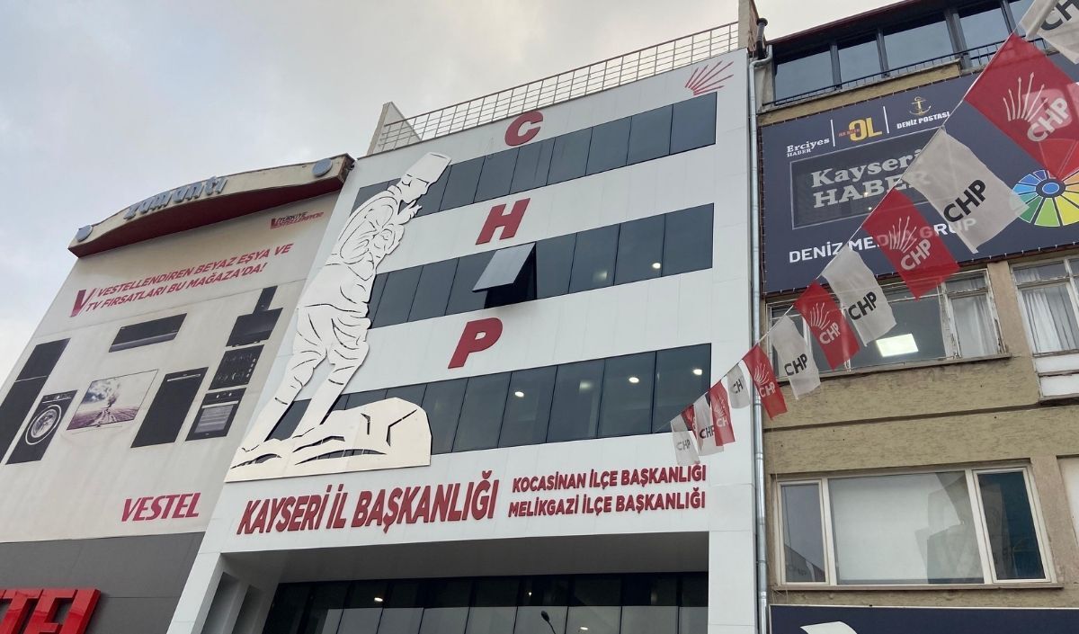 Ümit Özer Kayseri Kaybediyor, Geçim Yoksa Seçim Şart (2)