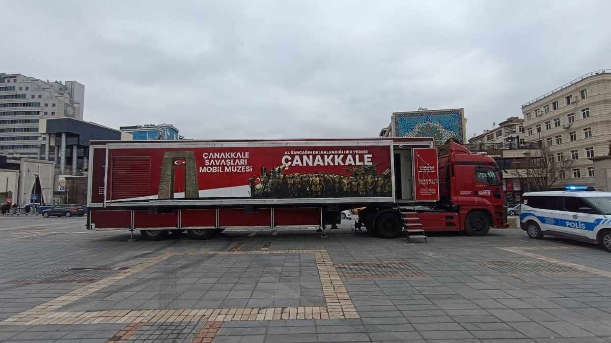 81 Ili Geziyordu Yeni Durağı Kayseri Oldu Cumhuriyet Meydanı’nda Meraklılarını Bekliyor! (3)