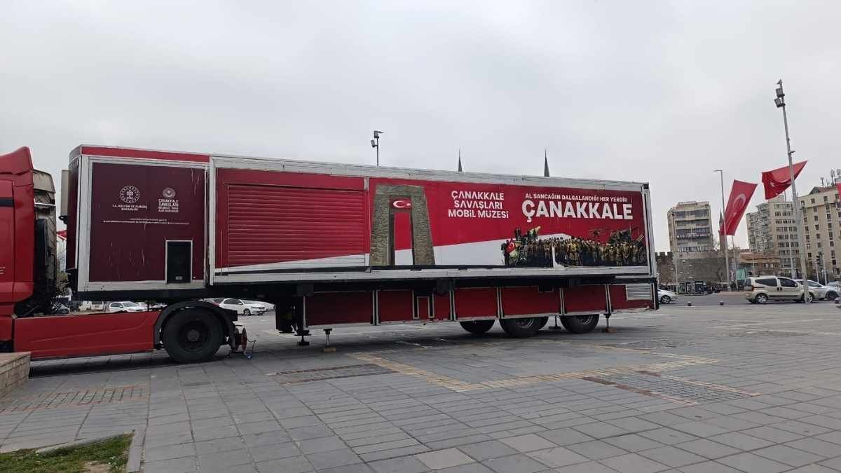 81 Ili Geziyordu Yeni Durağı Kayseri Oldu Cumhuriyet Meydanı’nda Meraklılarını Bekliyor! (4)