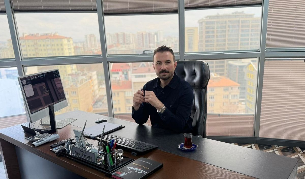 Chp'li Ünalmış'tan Erdoğan'ın Bayram Billboardlarına Eleştiri (1)