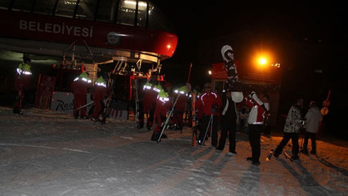 Erciyes’te Gece Yarın Kayağı Yapılacak Mı (7)