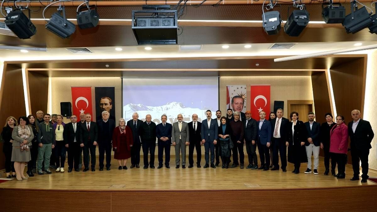 Erciyes'te Tarih Yazan O Kadın Anıldı Belgesel (3)