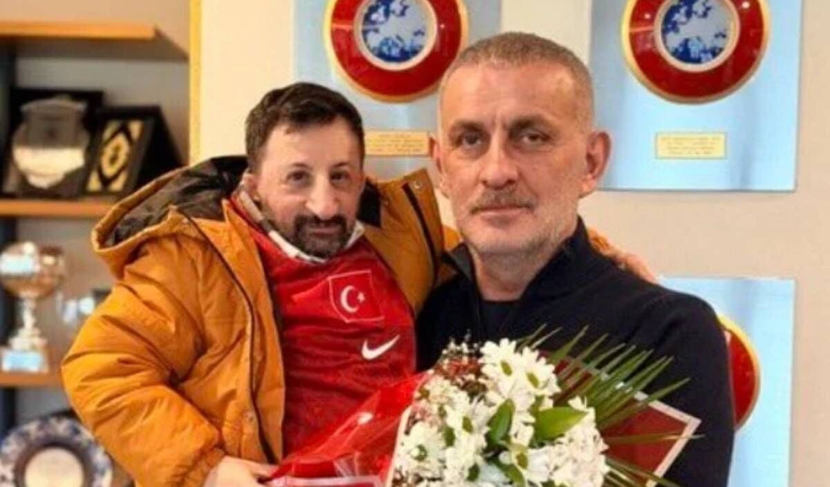 Hacıosmanoğlu Köksal Baba Kucagına Aldı (3)
