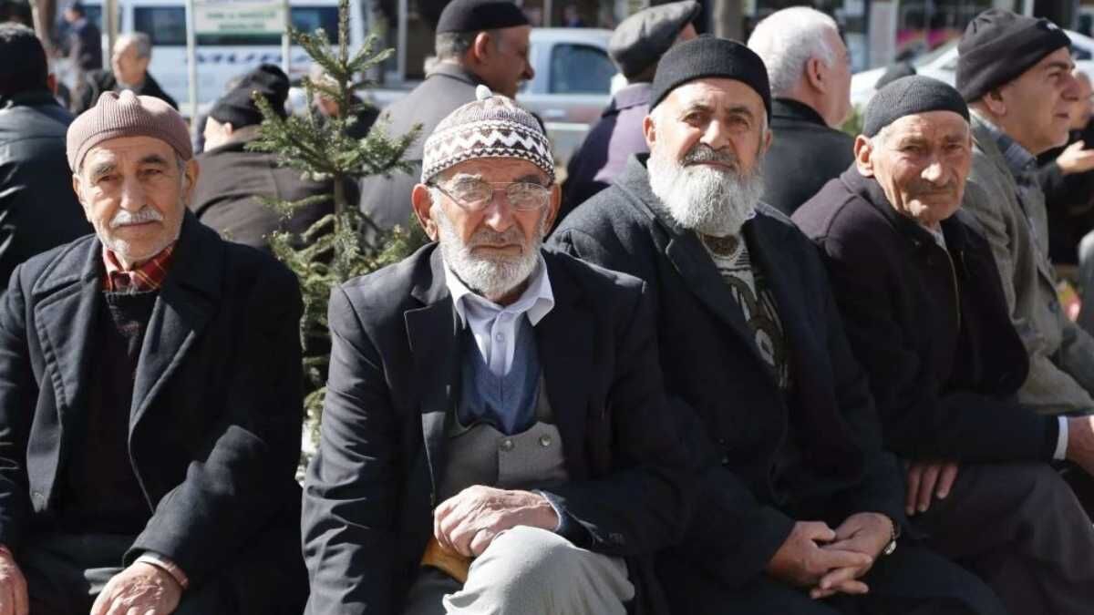 İkinci Eyt Yolda Emeklilik Yaşı Geriye Çekilecek! (4)